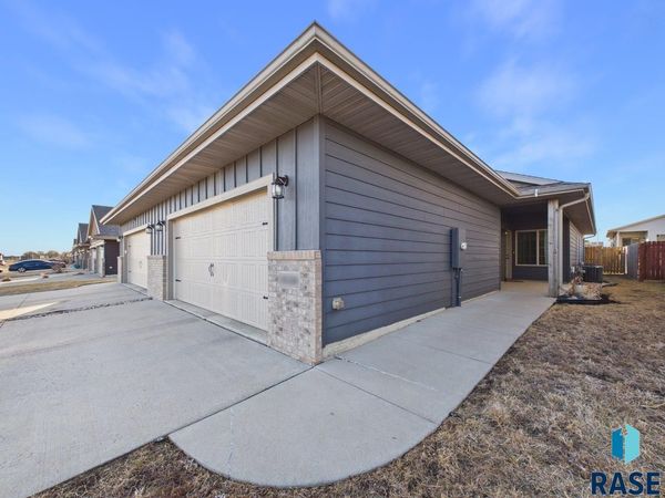 9539 W Gert St, Sioux Falls, SD 57106
