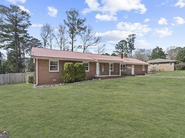 805 S West Street, Greensboro, GA 30642