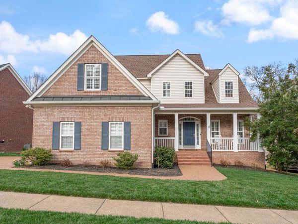 2058 Sherbrooke Ln, Nashville, TN 37211