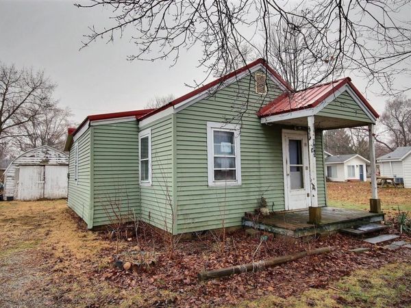 905 S 14 th Street, Goshen, IN 46526