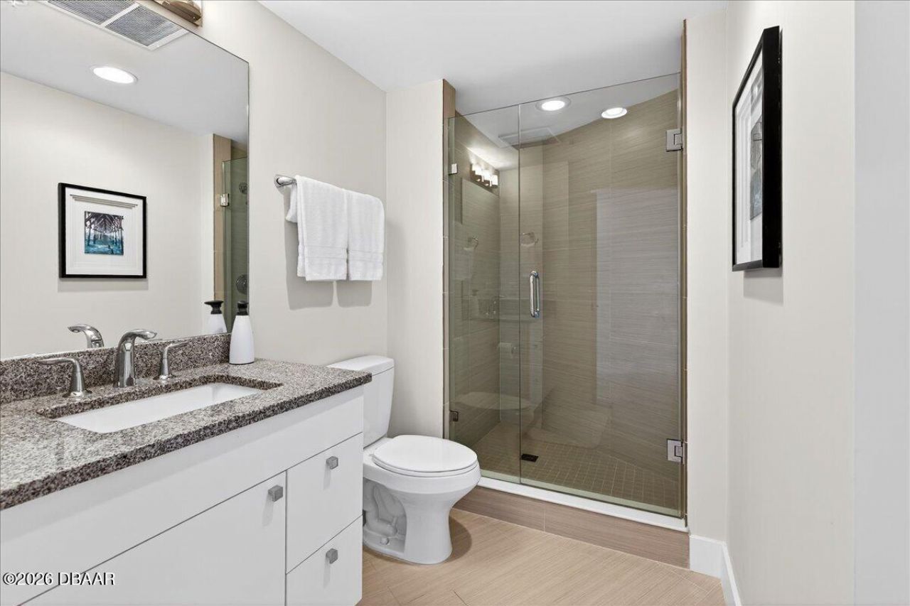 2 Oceans West Boulevard, Unit 2006, Daytona Beach Shores, FL 32118 Photo