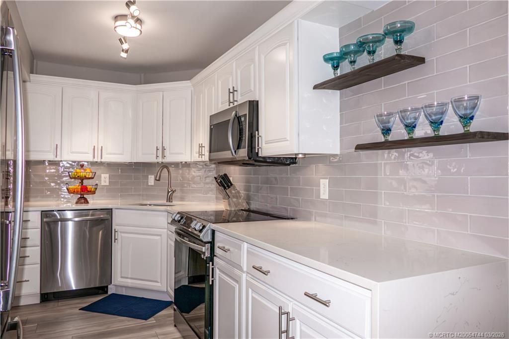 3482 NE Causeway Boulevard, Unit 2-203, Jensen Beach, FL 34957 Photo