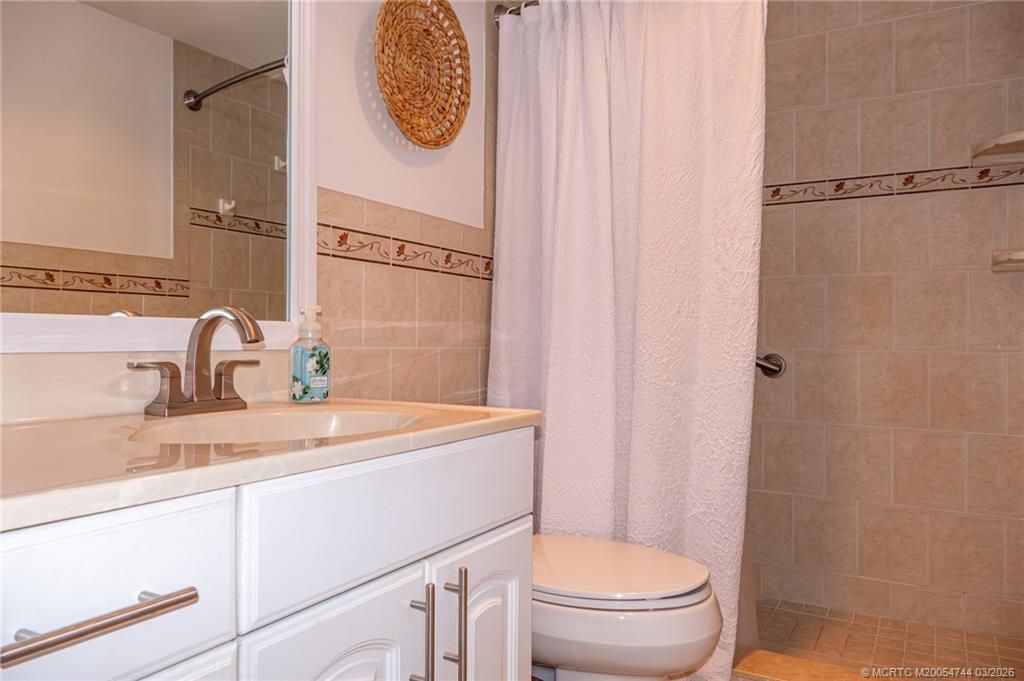 3482 NE Causeway Boulevard, Unit 2-203, Jensen Beach, FL 34957 Photo