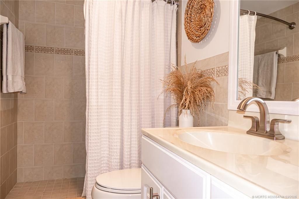 3482 NE Causeway Boulevard, Unit 2-203, Jensen Beach, FL 34957 Photo