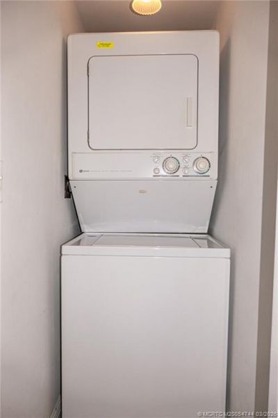 3482 NE Causeway Boulevard, Unit 2-203, Jensen Beach, FL 34957 Photo