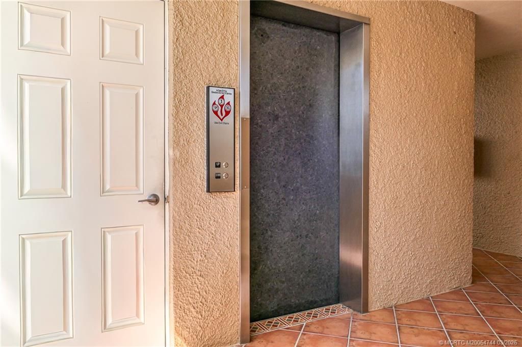 3482 NE Causeway Boulevard, Unit 2-203, Jensen Beach, FL 34957 Photo