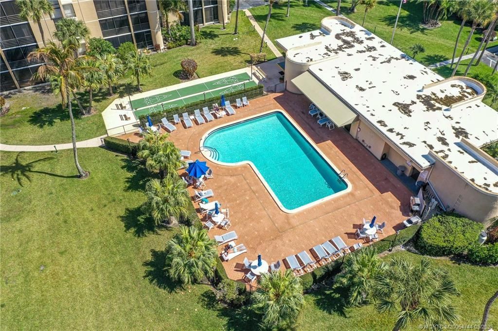 3482 NE Causeway Boulevard, Unit 2-203, Jensen Beach, FL 34957 Photo