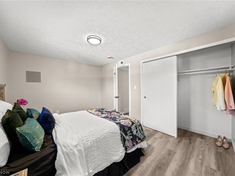 1673 Southbend Circle , Unit 2, Rocky River, OH 44116 Photo 11