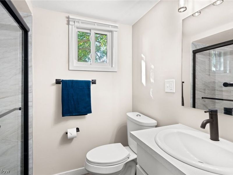 1673 Southbend Circle , Unit 2, Rocky River, OH 44116 Photo 8