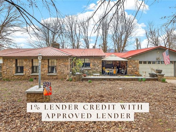 1025 Hollow Branch Lane, Mountainburg, AR 72946