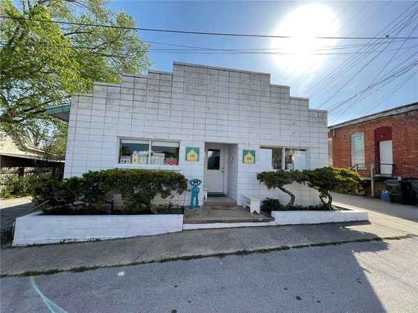 105 Hubbert Street , Berryville, AR 72616