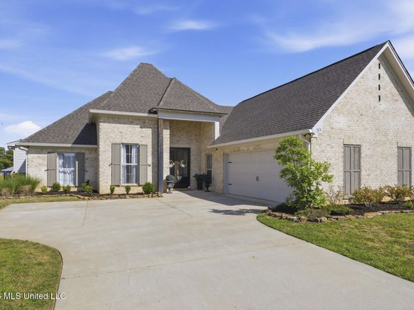 109 Bridgewater Loop, Madison, MS 39110