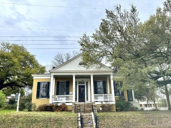 403 N Union Street, Natchez, MS 39120