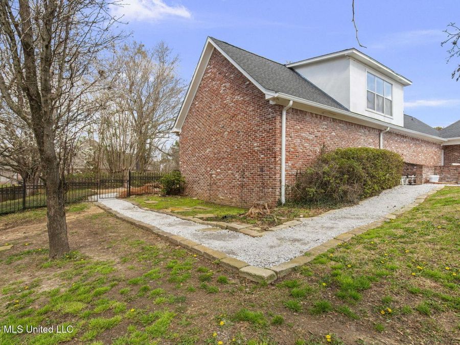 Property Image 63