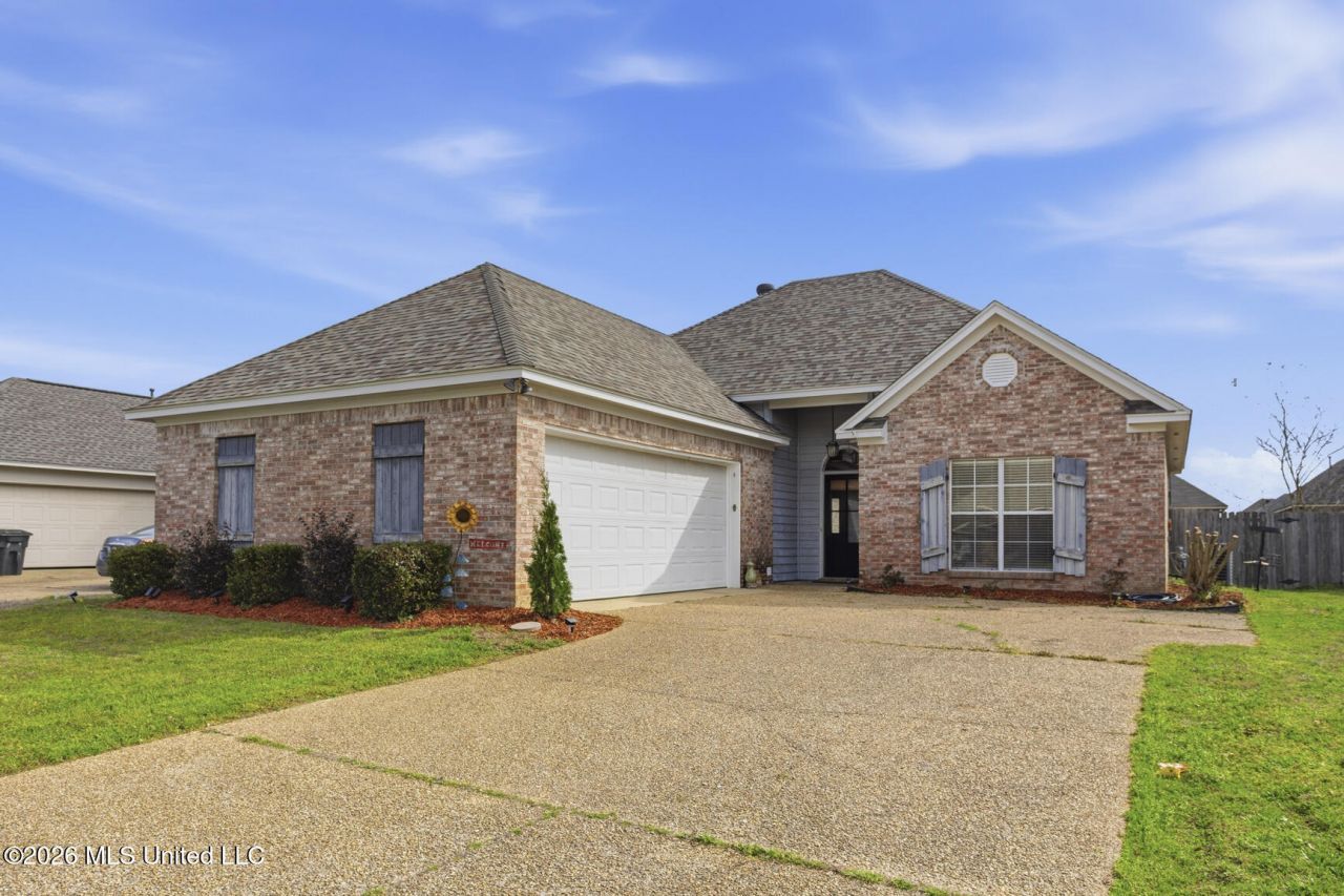 812 Jason Cove, Brandon, MS 39047 Main Photo