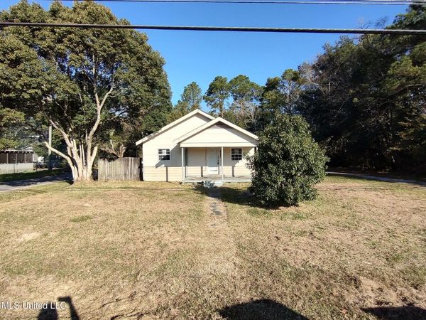 7325 Grierson Street, Moss Point, MS 39563