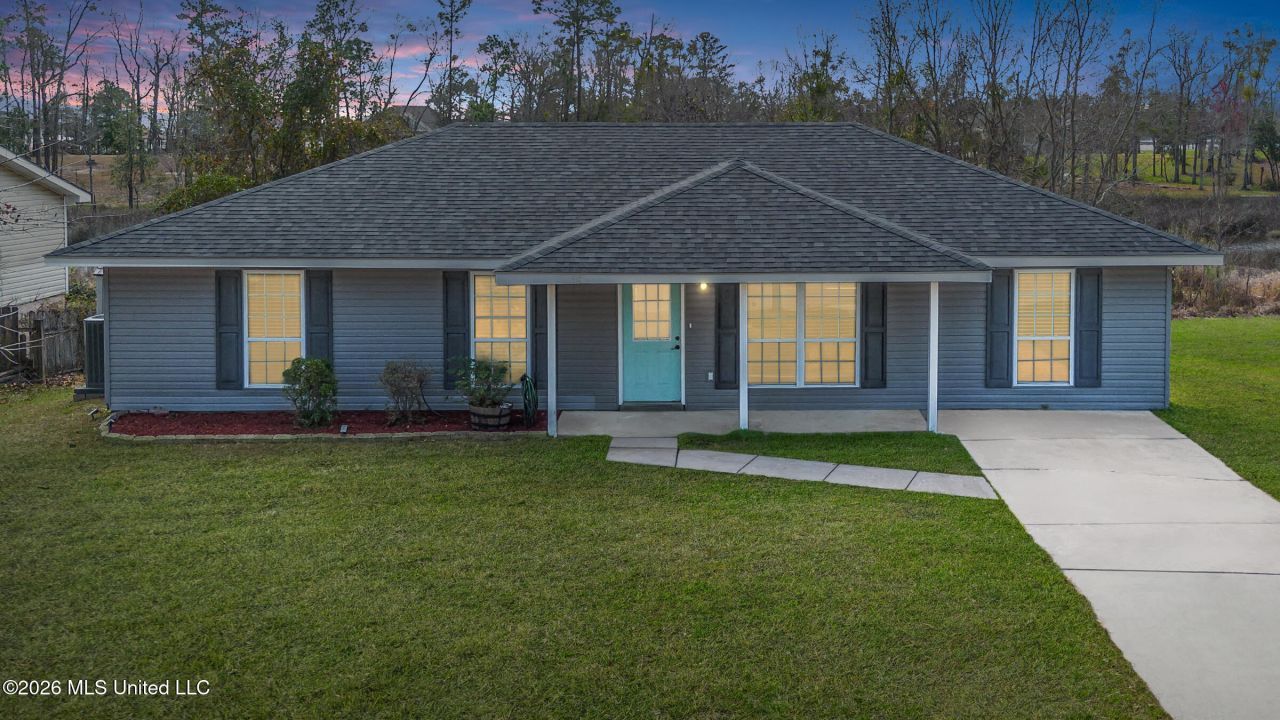 661 Michelle Drive, Biloxi, MS 39532 Main Photo