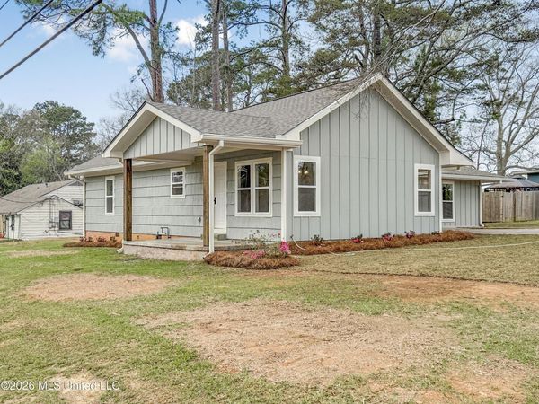 128 Sinclair Street, McComb, MS 39648
