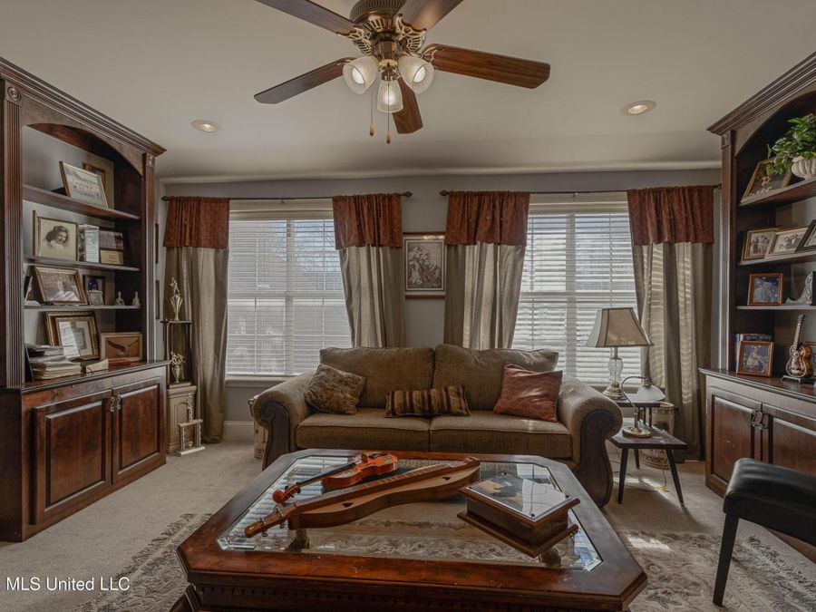 Property Image 93
