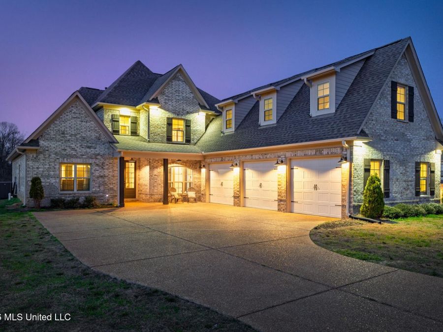 Property Image 4