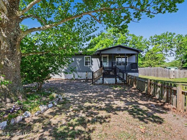 2007 Hester Street, Pascagoula, MS 39581