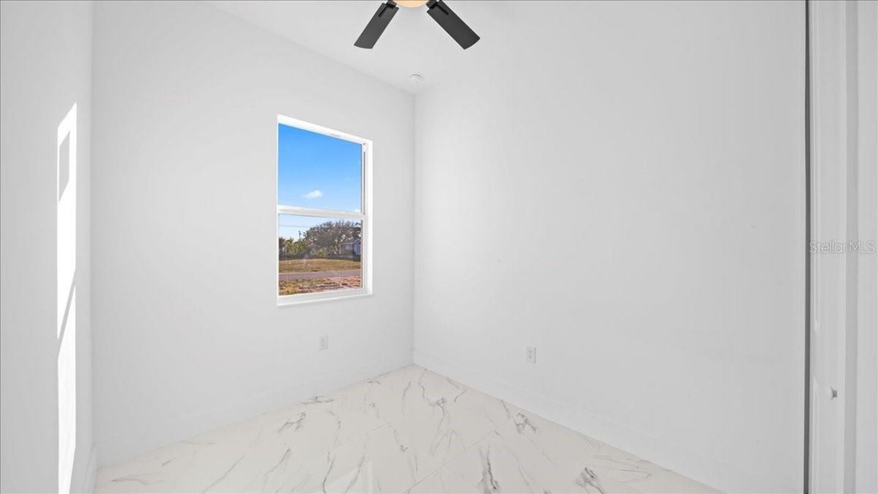 826/828 Diplomat Parkway E, Cape Coral, FL 33909 Photo