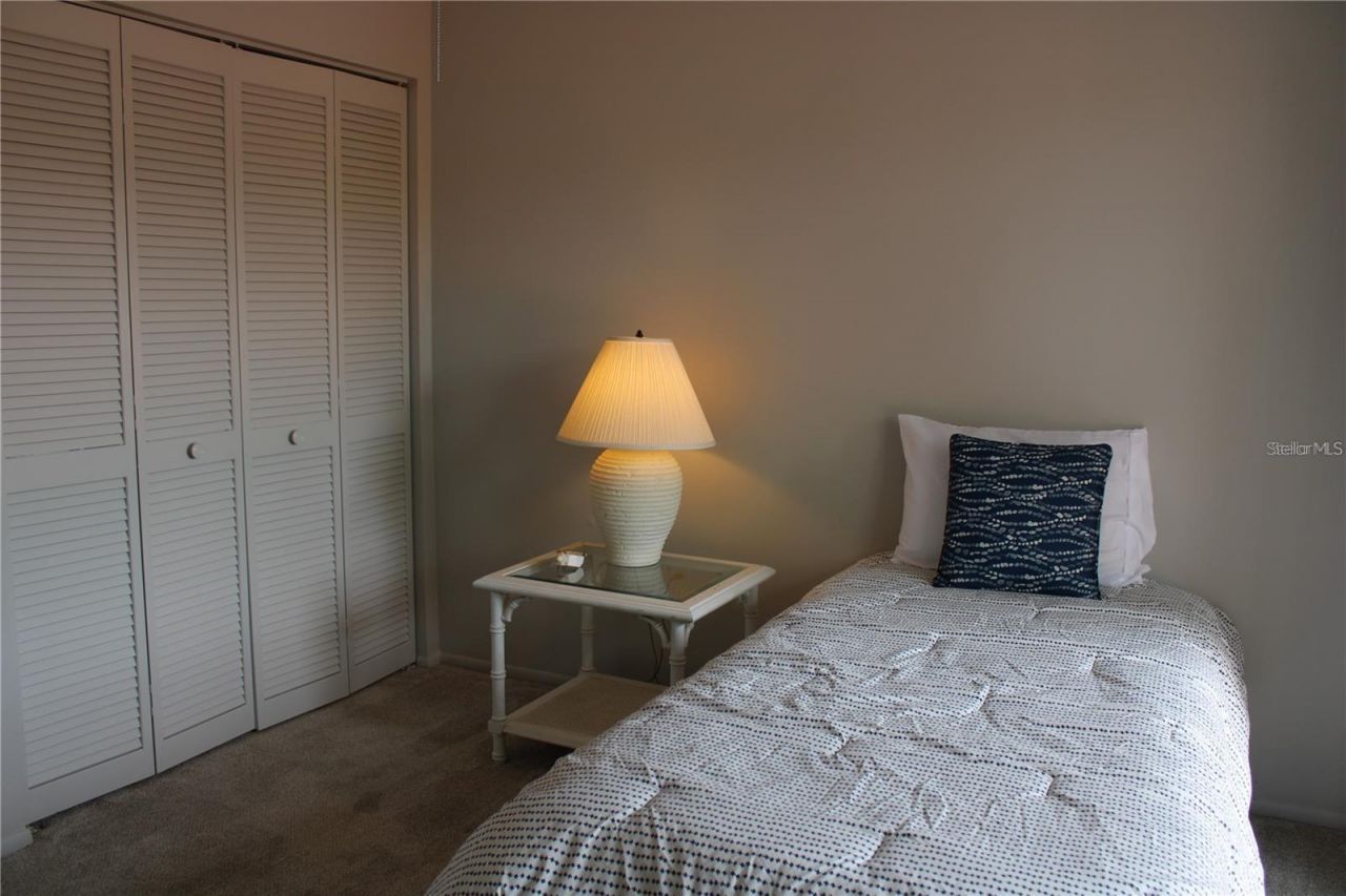 6472 Seagull Drive , Unit 306, Bradenton, FL 34210 Photo