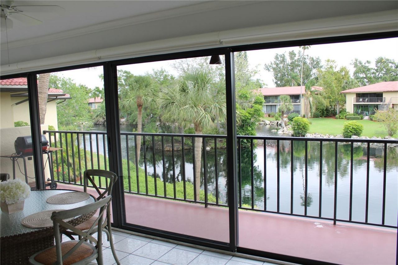 6472 Seagull Drive , Unit 306, Bradenton, FL 34210 Photo