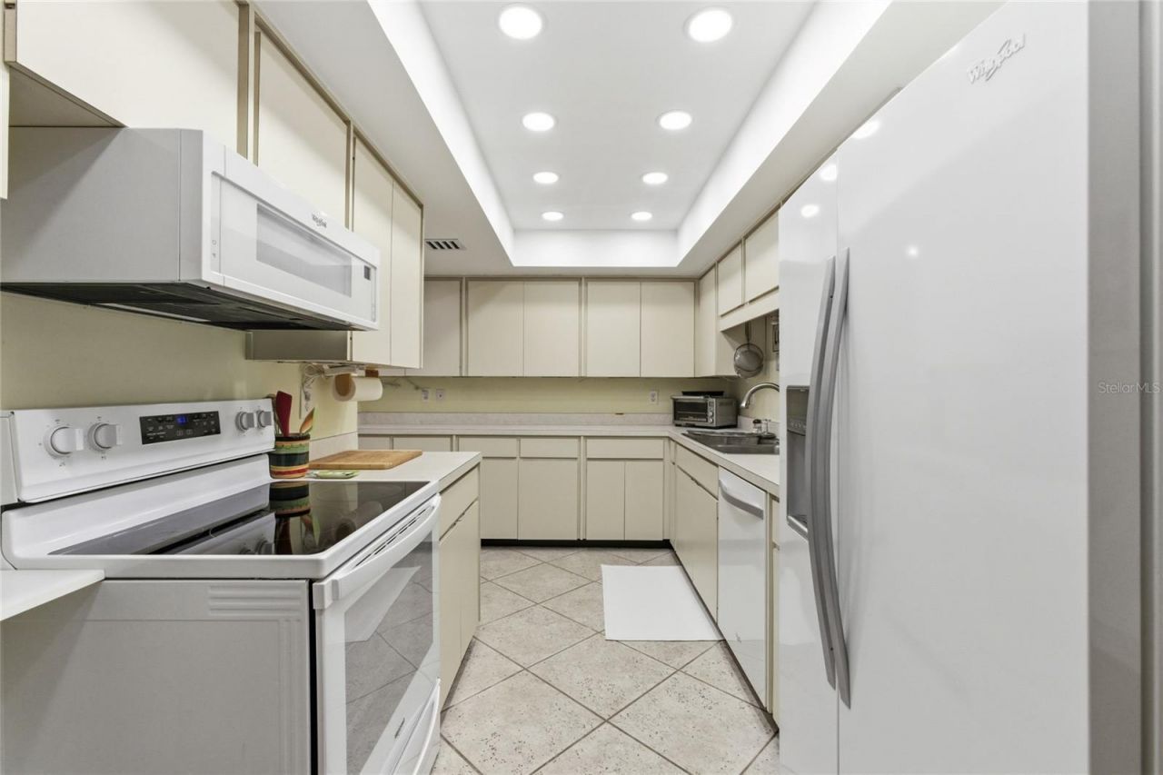 5757 Gulf Of Mexico Drive, Unit 115, Longboat Key, FL 34228 Photo