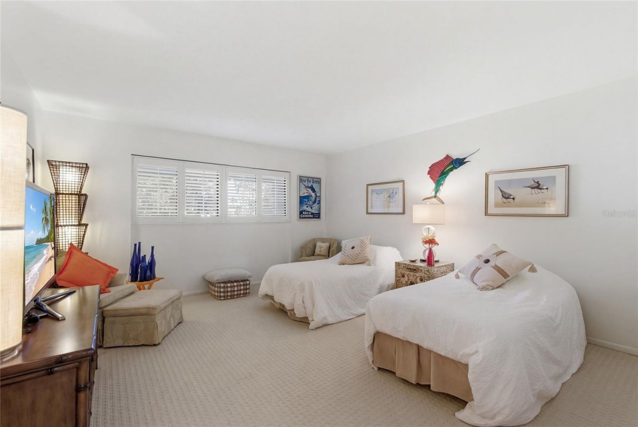 5757 Gulf Of Mexico Drive, Unit 115, Longboat Key, FL 34228 Photo