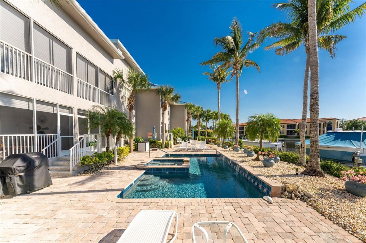 3311 Wood Thrush Drive , Unit 113, Punta Gorda, FL 33950 Photo