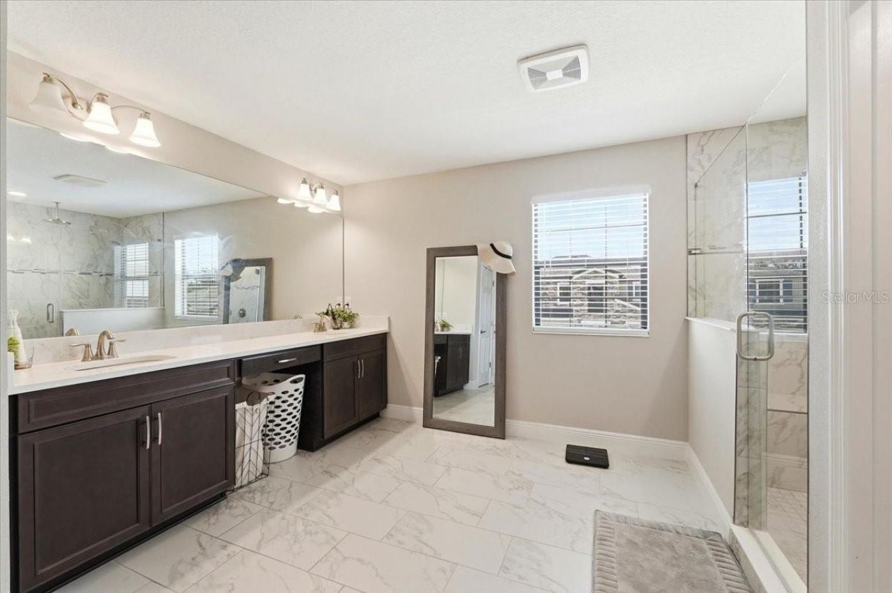 14508 Woodland Spur Drive, Lithia, FL 33547 Photo