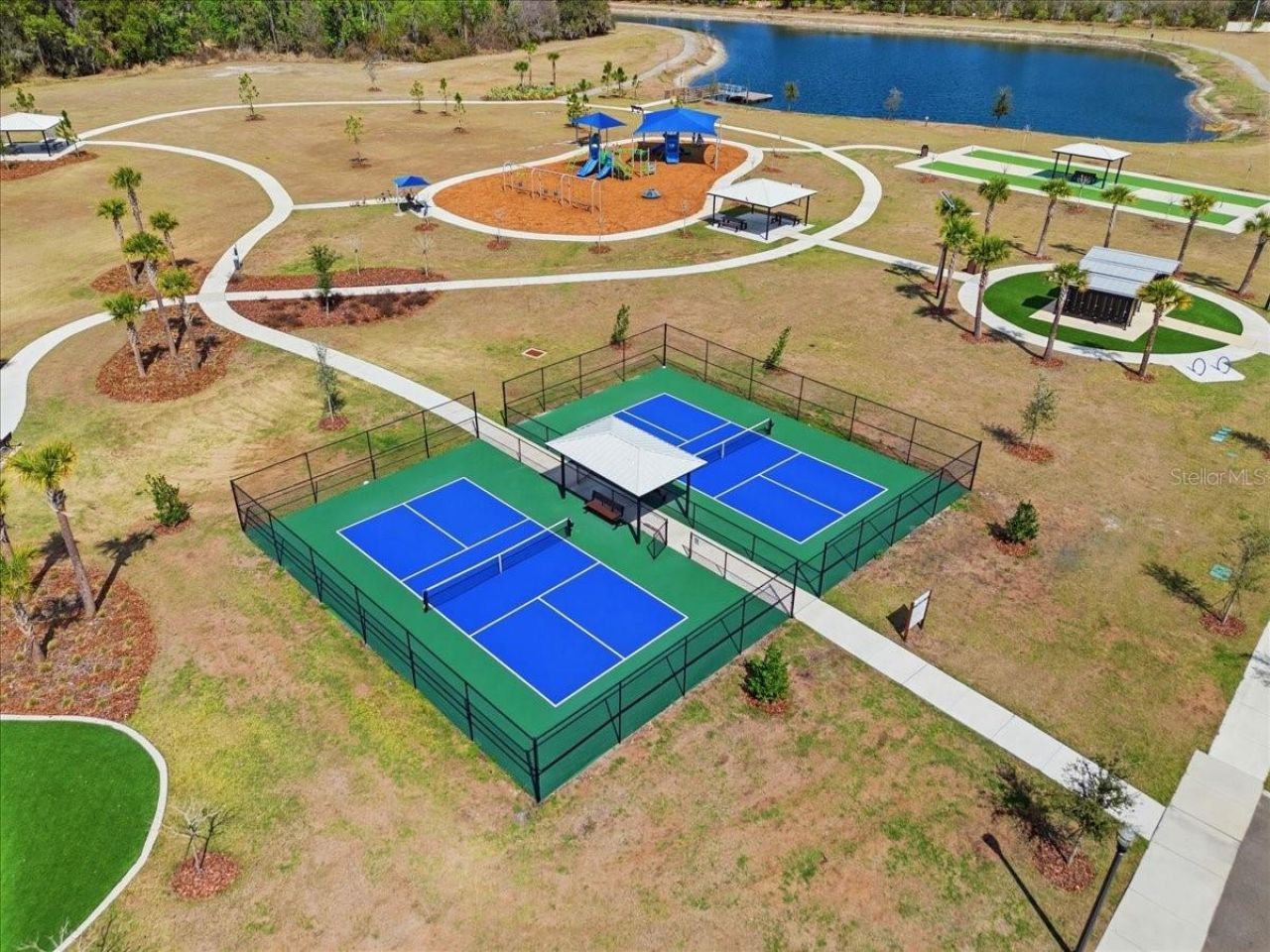 14508 Woodland Spur Drive, Lithia, FL 33547 Photo