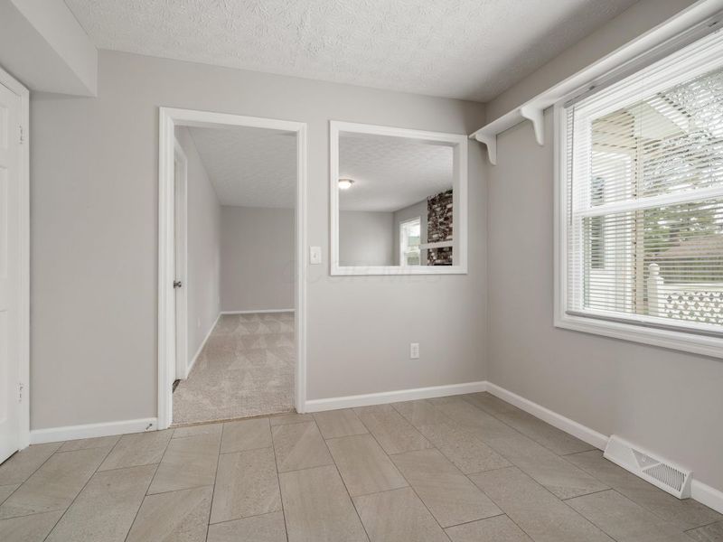 7641 Old Foxe Court , Columbus, OH 43235 Photo 17