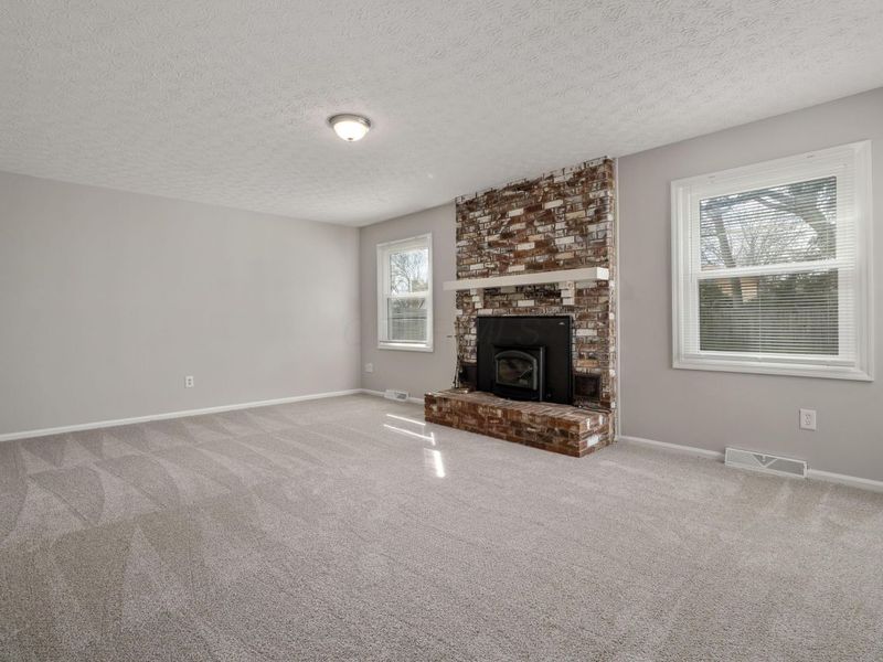 7641 Old Foxe Court , Columbus, OH 43235 Photo 18