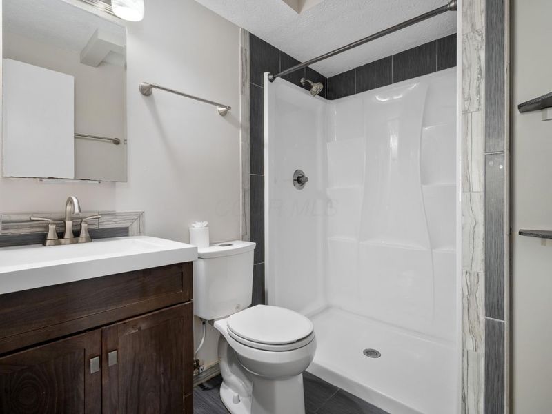 7641 Old Foxe Court , Columbus, OH 43235 Photo 25