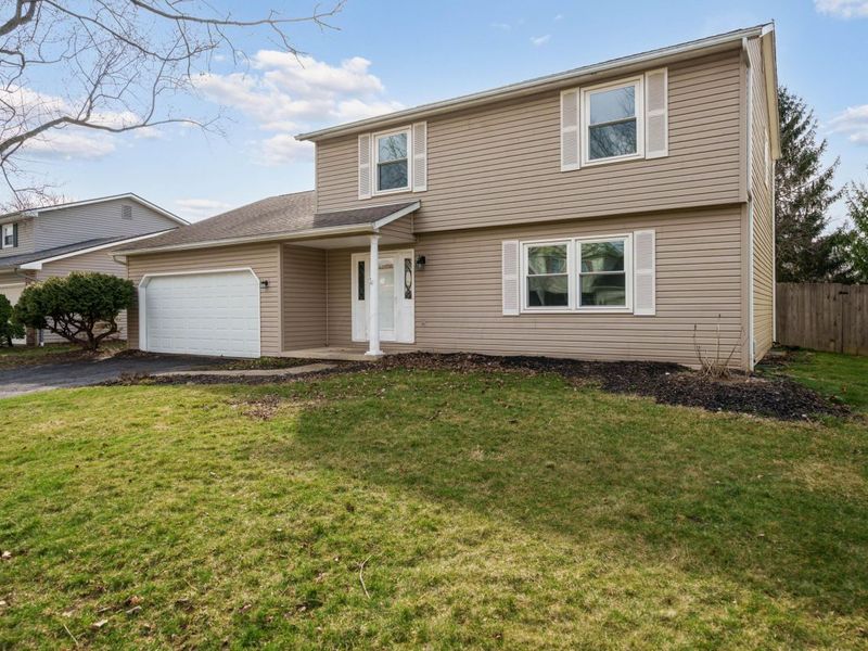 7641 Old Foxe Court , Columbus, OH 43235 Photo 3