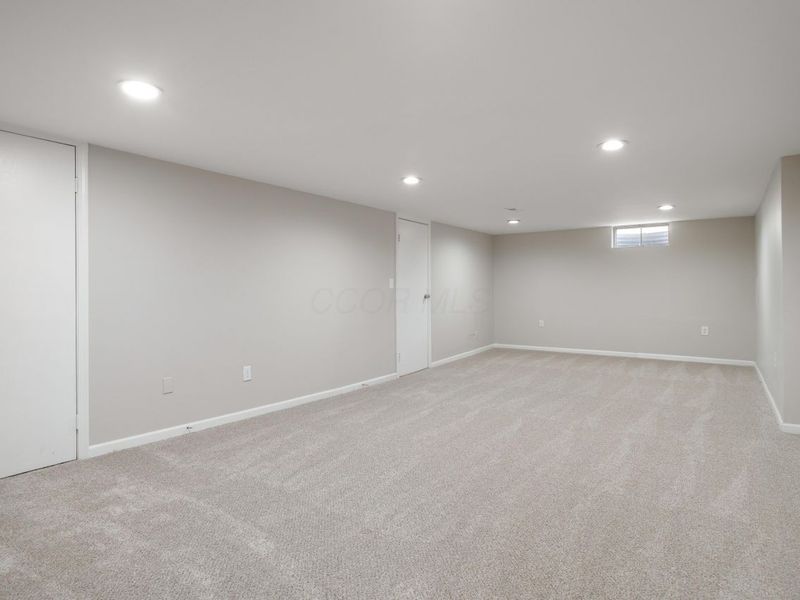 7641 Old Foxe Court , Columbus, OH 43235 Photo 33