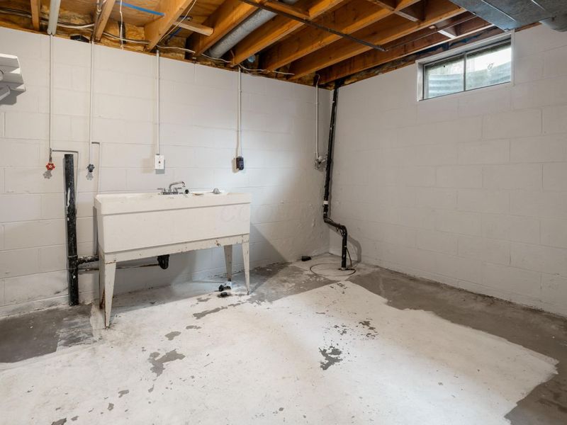 7641 Old Foxe Court , Columbus, OH 43235 Photo 36