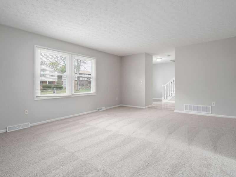 7641 Old Foxe Court , Columbus, OH 43235 Photo 8