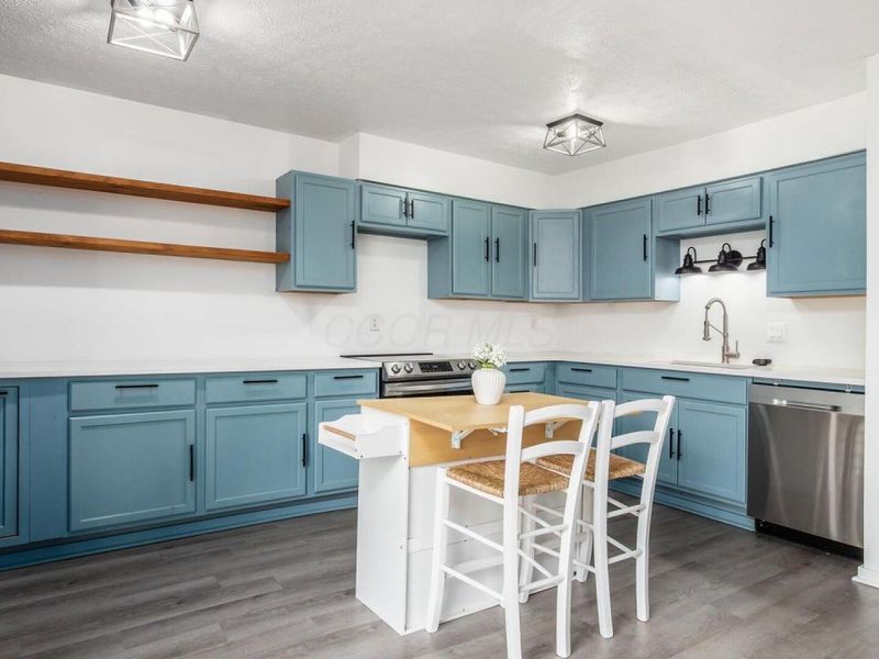 625 Country Club Drive, Unit A8, Newark, OH 43055 Photo 5