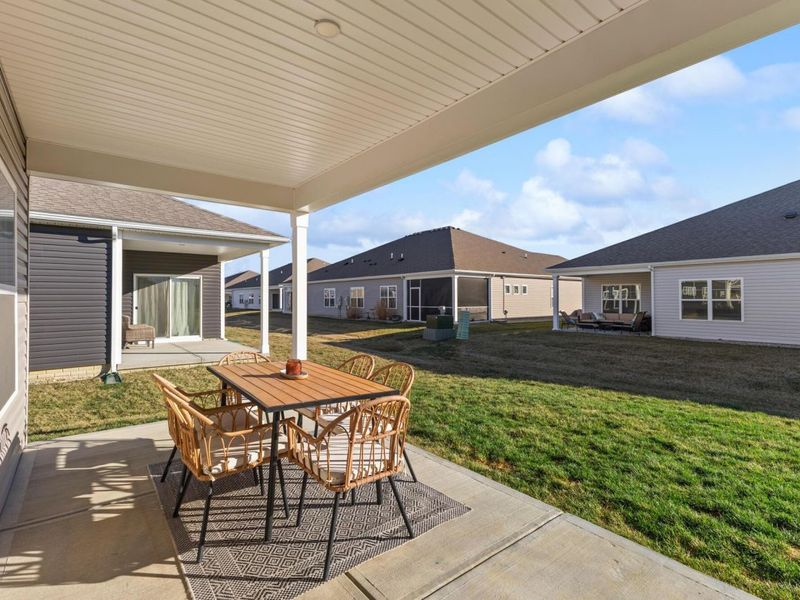 489 Helena Drive, Plain City, OH 43064 Photo 3