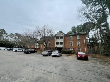 3535 Ivy Commons Drive, Unit 302, Raleigh, NC 27606