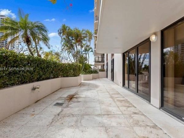 19667 Turnberry Way , Unit 3-AB, Aventura, FL 33180