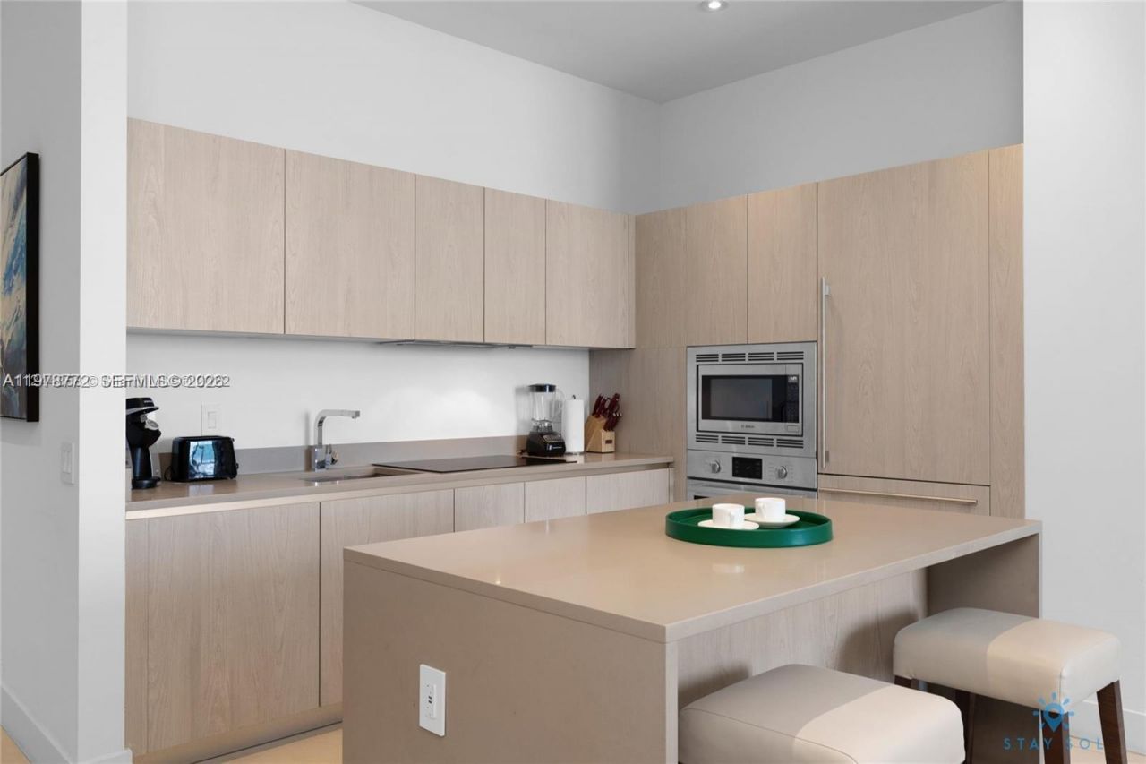 4111 S Ocean Dr , Unit 302, Hollywood, FL 33019 Photo