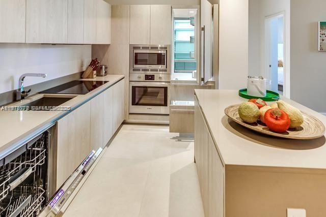 4111 S Ocean Dr , Unit 302, Hollywood, FL 33019 Photo