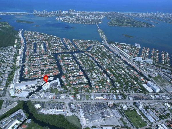 13155 Ixora Ct, Unit 310, North Miami, FL 33181