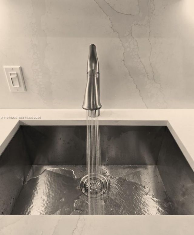 13155 Ixora Ct, Unit 310, North Miami, FL 33181 Photo