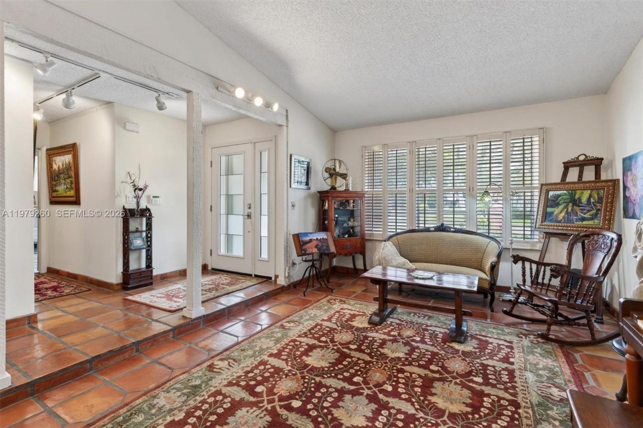 10230 SW 130th Ave, Miami, FL 33186 Photo