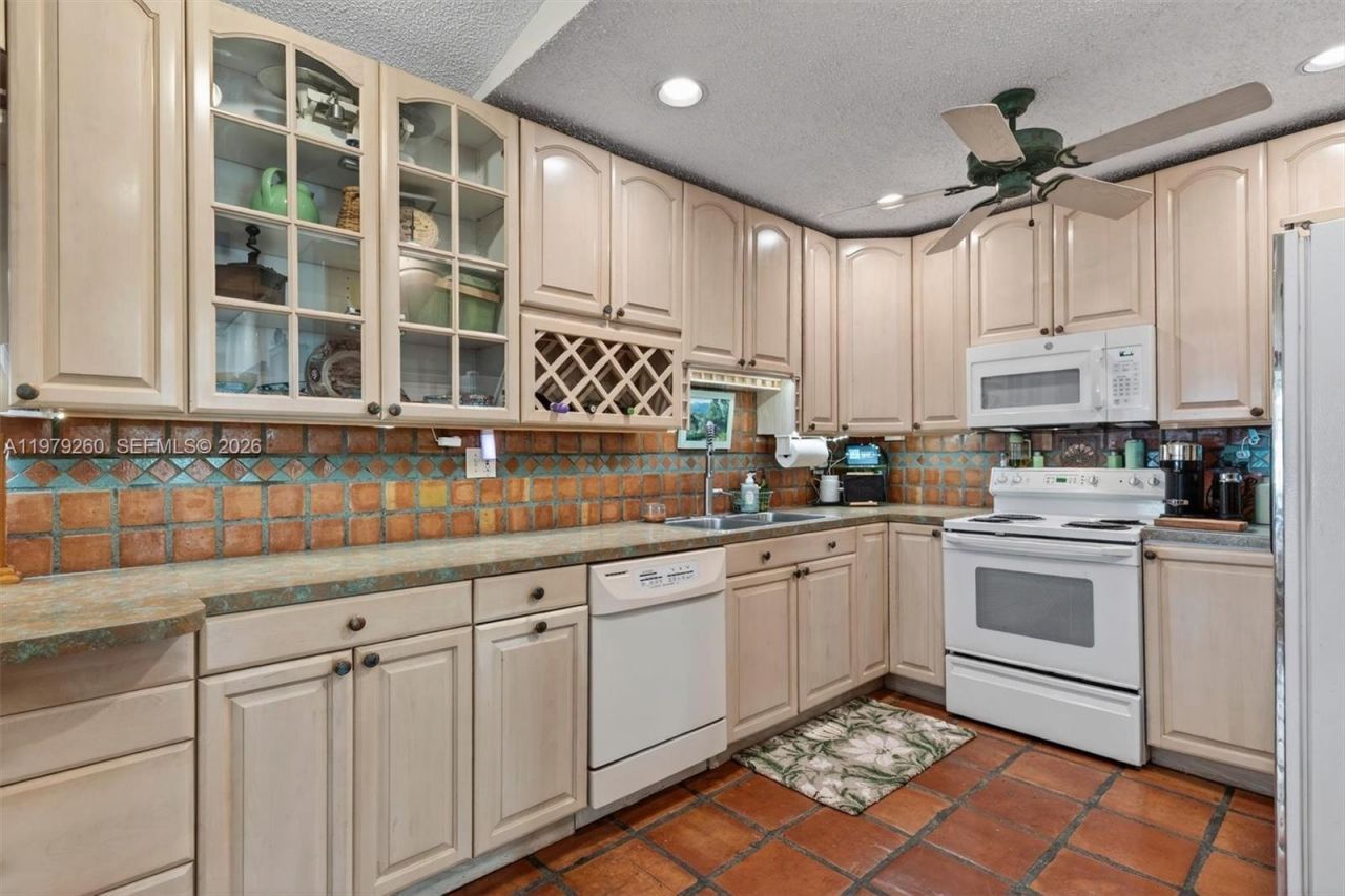 10230 SW 130th Ave, Miami, FL 33186 Photo